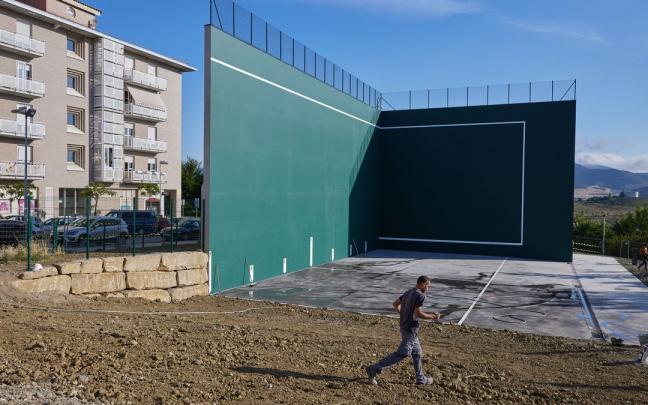 Nuevo frontón en Mendillorri. Nuevo frontón en Mendillorri.