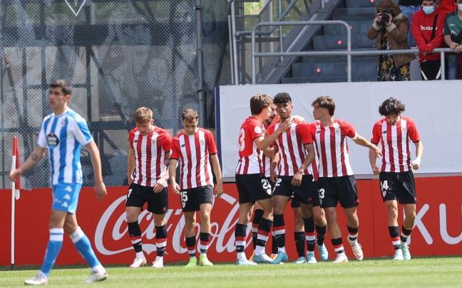 Los jugadores del Bilbao Athletic celebrando un gol. Los jugadores del Bilbao Athletic celebrando un gol.