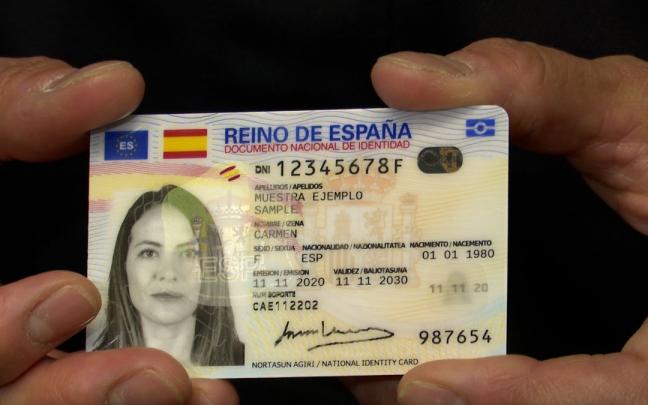 Modelo del nuevo DNI Europeo 4.0. Modelo del nuevo DNI Europeo 4.0.