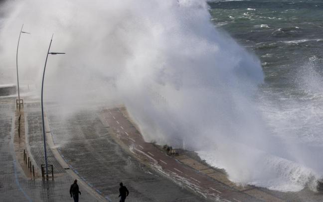 Alerta por riesgo marítimo costero en Euskadi.