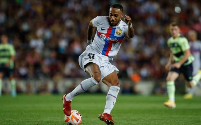 Pierre-Emerick Aubamyeang, futbolista del FC Barcelona, ha sido la última víctima de robo a los jugadores de fútbol. Pierre-Emerick Aubamyeang, futbolista del FC Barcelona, ha sido la última víctima de robo a los jugadores de fútbol.