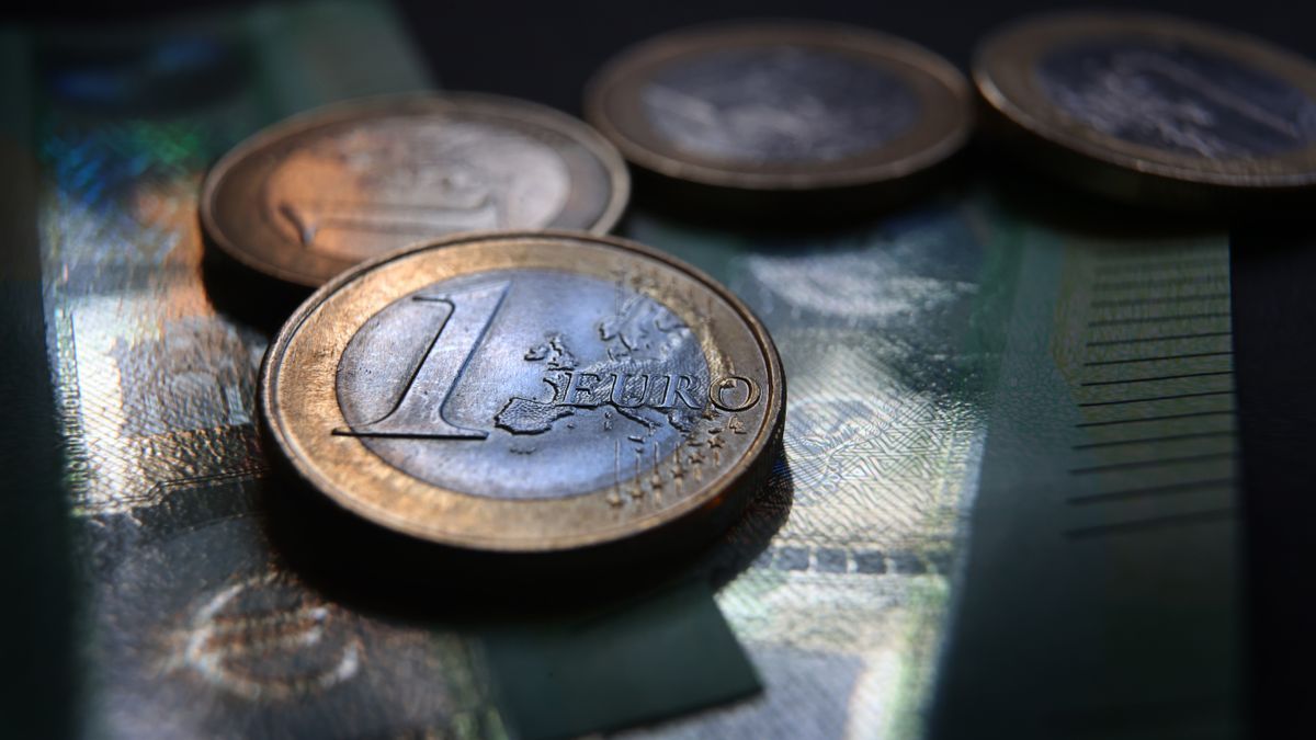 El euro acumula una depreciación del 12% en lo que va del año.