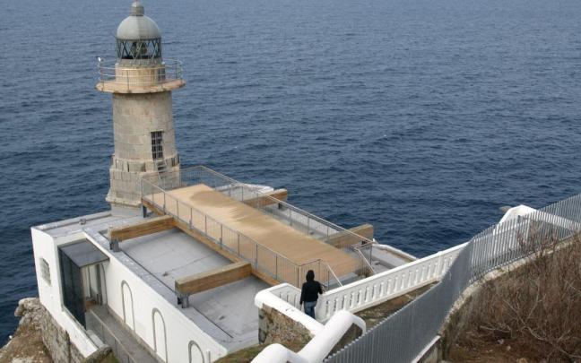 2010. urtean ireki zituen ateak Santa Katalina inguruan zabaldutako itsasargiak