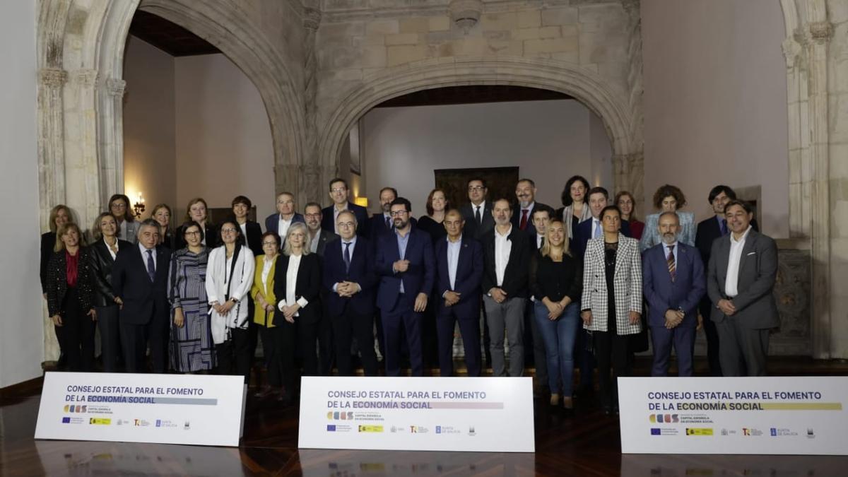 Participantes en el Consejo Estatal para el Fomento de la Economía Social, donde se ha dado a conocer que Donostia será Capital de Economía Social.