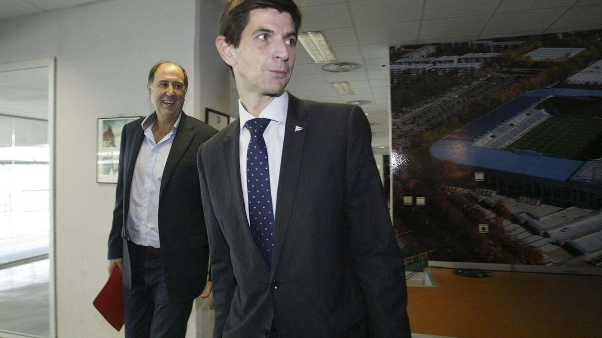 Josean Querejeta y Alfonso Fernández de Trocóniz, en la sala de prensa de Ibaia