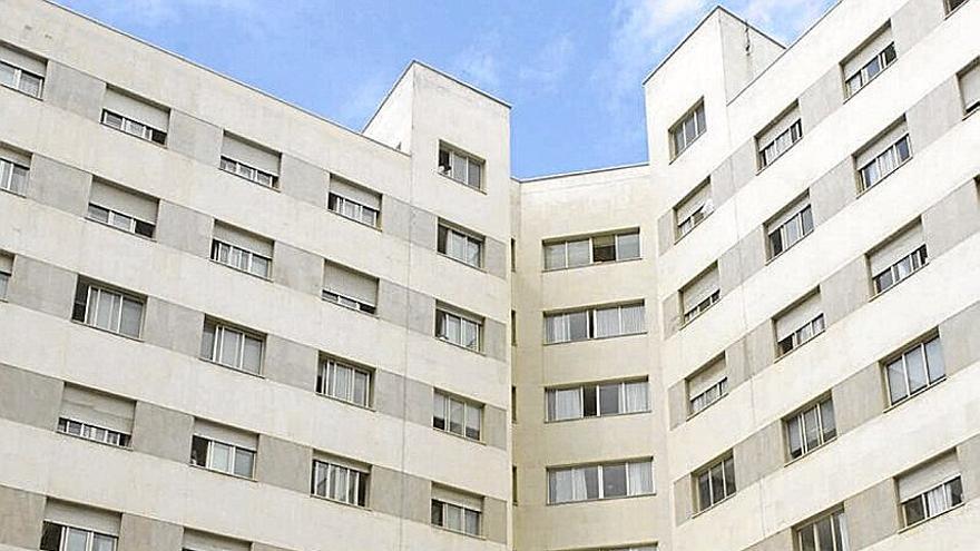 Txagorritxu ospitaleko kanpoaldeko artxiboko-irudia. | ARGAZKIA: A.B.