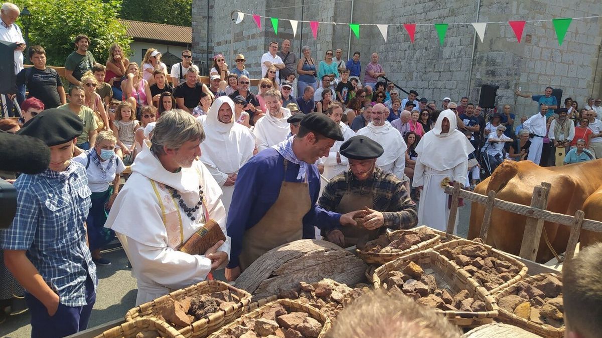 Los ferrones del monasterio analizaron el mineral llegado desde Bizkaia.