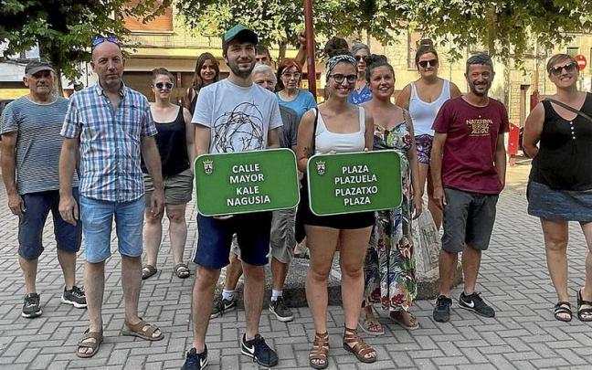 Algunos de los participantes en la puesta de largo de la iniciativa lodosana. Algunos de los participantes en la puesta de largo de la iniciativa lodosana.