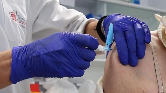 Apertura de la campaña de vacunación contra la gripe.