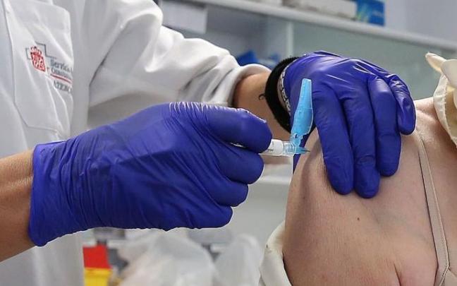 Apertura de la campaña de vacunación contra la gripe. Apertura de la campaña de vacunación contra la gripe.