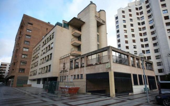 Los apartamentos tutelados de Txoko Berri, en San Juan, se inauguraron en 1986 y cuentan con 36 pisos. Los apartamentos tutelados de Txoko Berri, en San Juan, se inauguraron en 1986 y cuentan con 36 pisos.