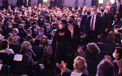 La reina Letizia, a su llegada al Cine Moncayo de Tudela