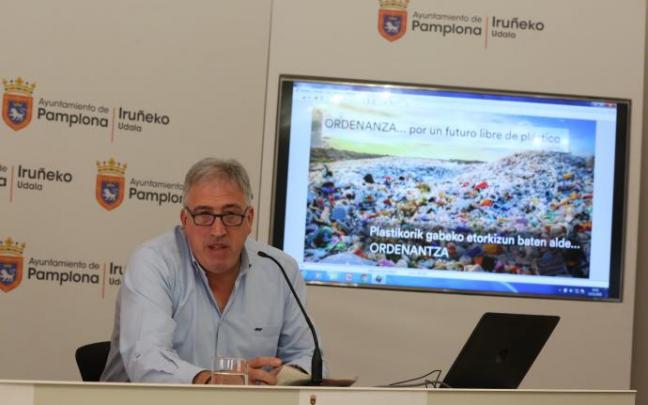 El portavoz de EH Bildu en el Ayuntamiento, Joseba Asiron