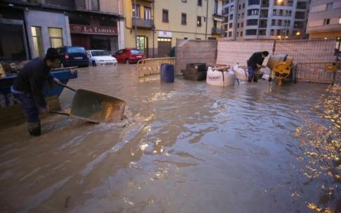 Efectos de la riada en la Rochapea