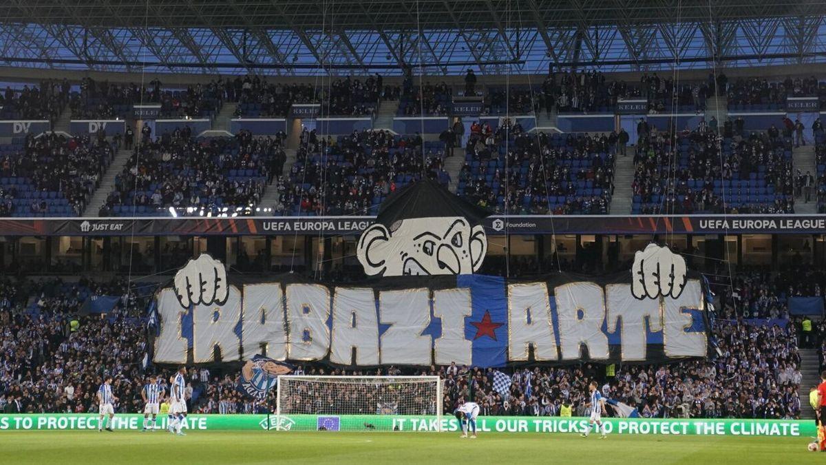 La grada Aitor Zabaleta, durante el partido de Europa League contra el Leipzig