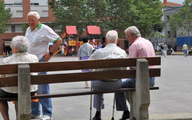 Las personas mayores son uno de los colectivos más atendidos por los Servicios Sociales.