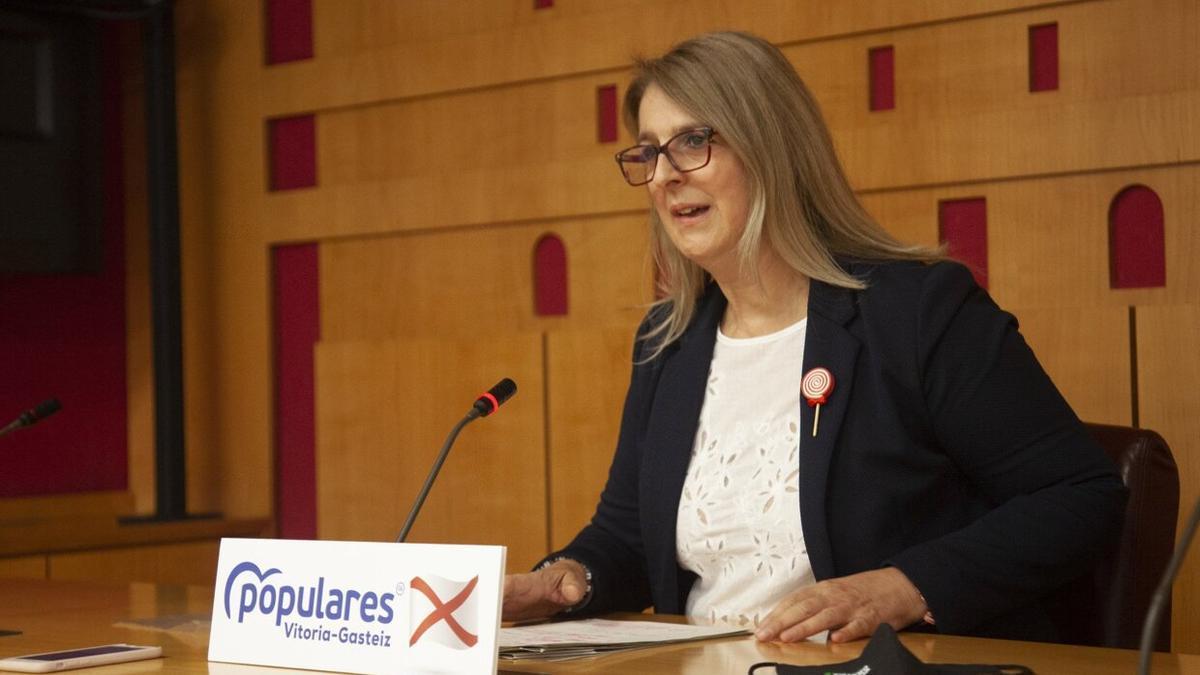 Ainhoa Domaica, durante una rueda de prensa en el Ayuntamiento.