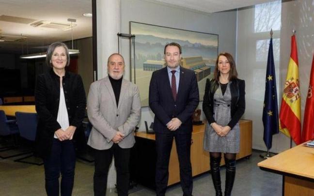 De izda a dcha: Ana Burusco, Juan Cruz Cigudosa, Ramón Gonzalo y Mar González.