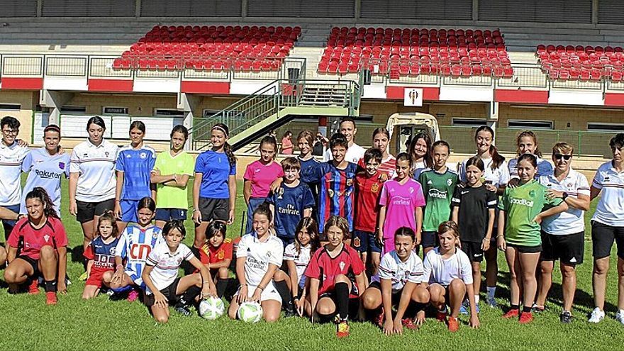 7ª Jornada de Tecnificación de Fútbol femenino en Castejón