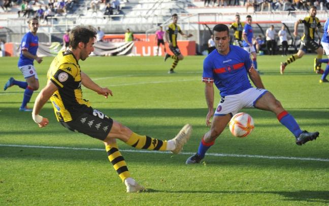 Partido de futbol de promocion de ascenso a segunda RFEF entre Portugalete y Barakaldo Partido de futbol de promocion de ascenso a segunda RFEF entre Portugalete y Barakaldo