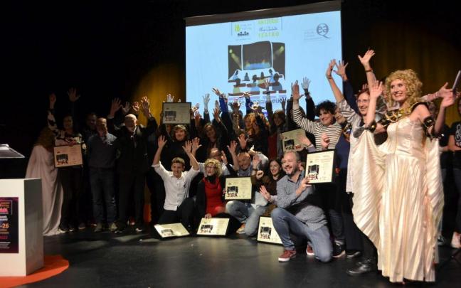 Entrega de premios del Festival de Teatro Amateur de Dulantzi 2022 Entrega de premios del Festival de Teatro Amateur de Dulantzi 2022