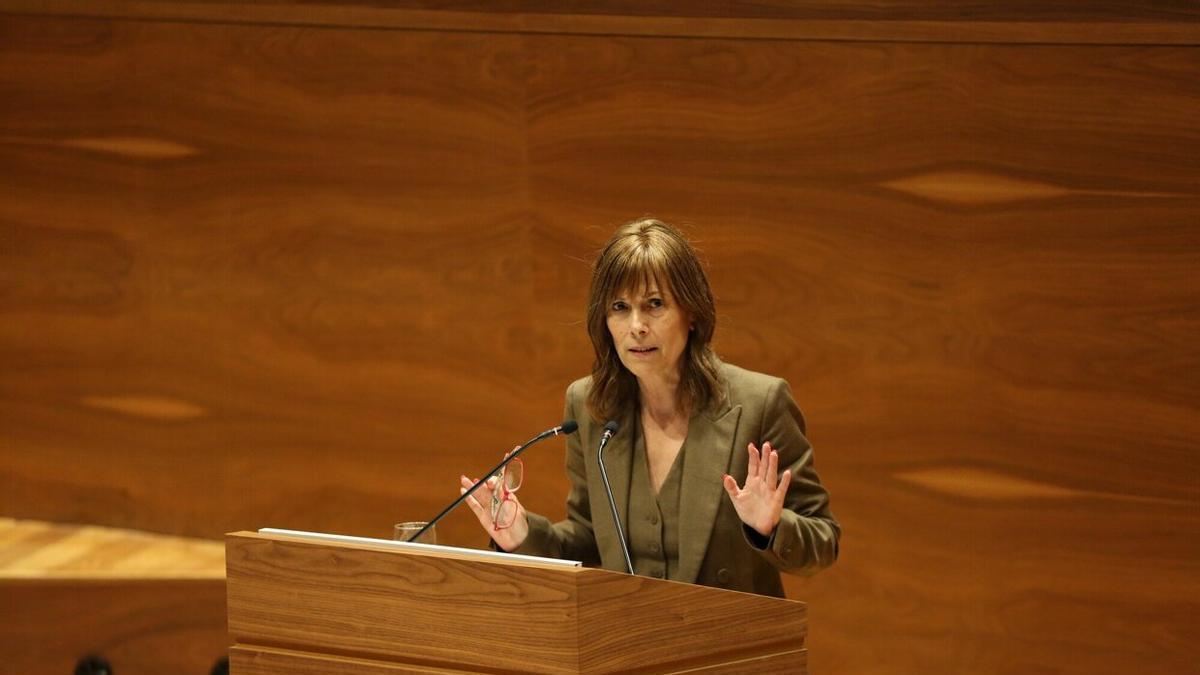 Uxue Barkos, durante su tiempo de intervención.