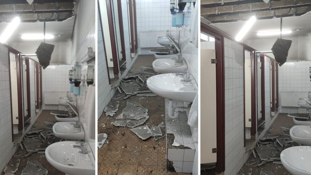 Los trozos de escayola desplomados del techo en la zona de las duchas masculinas de Tuvisa