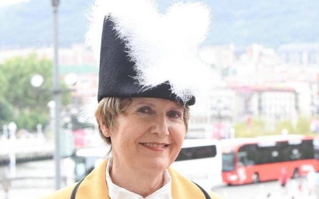 Itziar Lazkano ha vestido hoy la chaqueta amarilla por primera vez