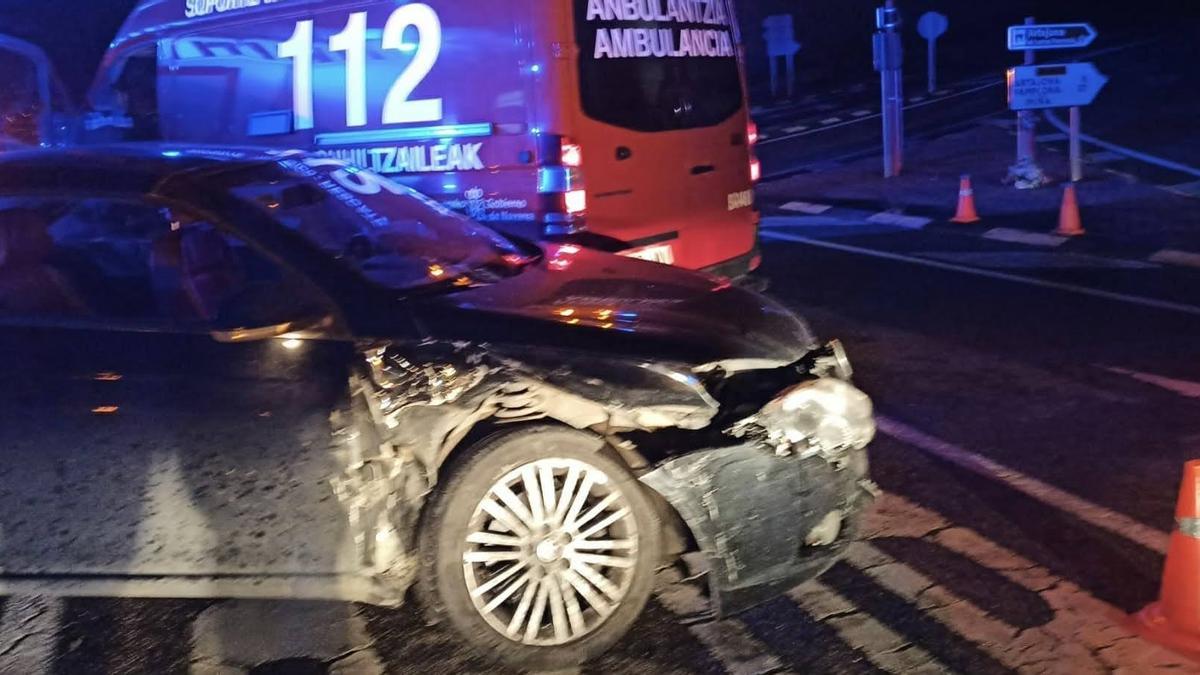 Otro de los turismos accidentados.