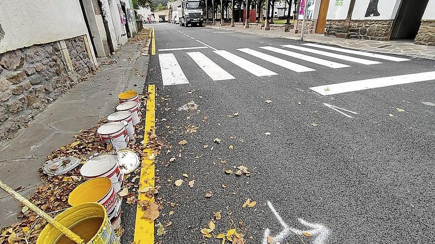 Pintado de calles en Elizondo.