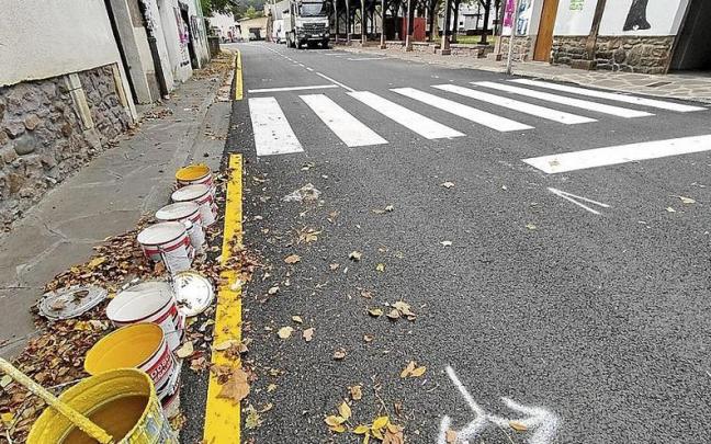 Pintado de calles en Elizondo.