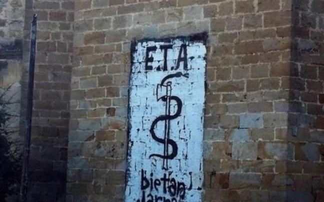Francia libera a Jakes Esnal e Ion Parot. Francia libera a Jakes Esnal e Ion Parot.