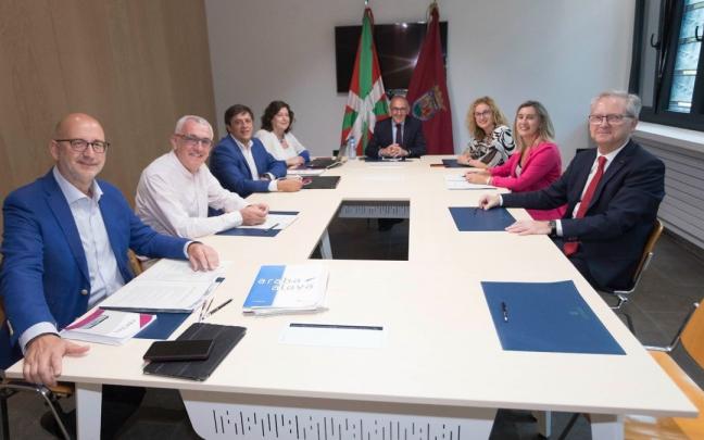 Reunión de la Junta de Gobierno en Llodio