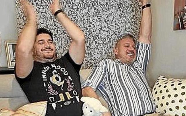 Dos de los participantes. | FOTO: EITB