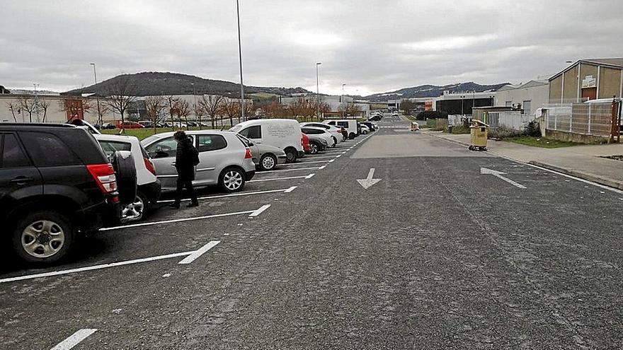 La avenida de los Tilos contará con 100 plazas de aparcamiento y una dirección.