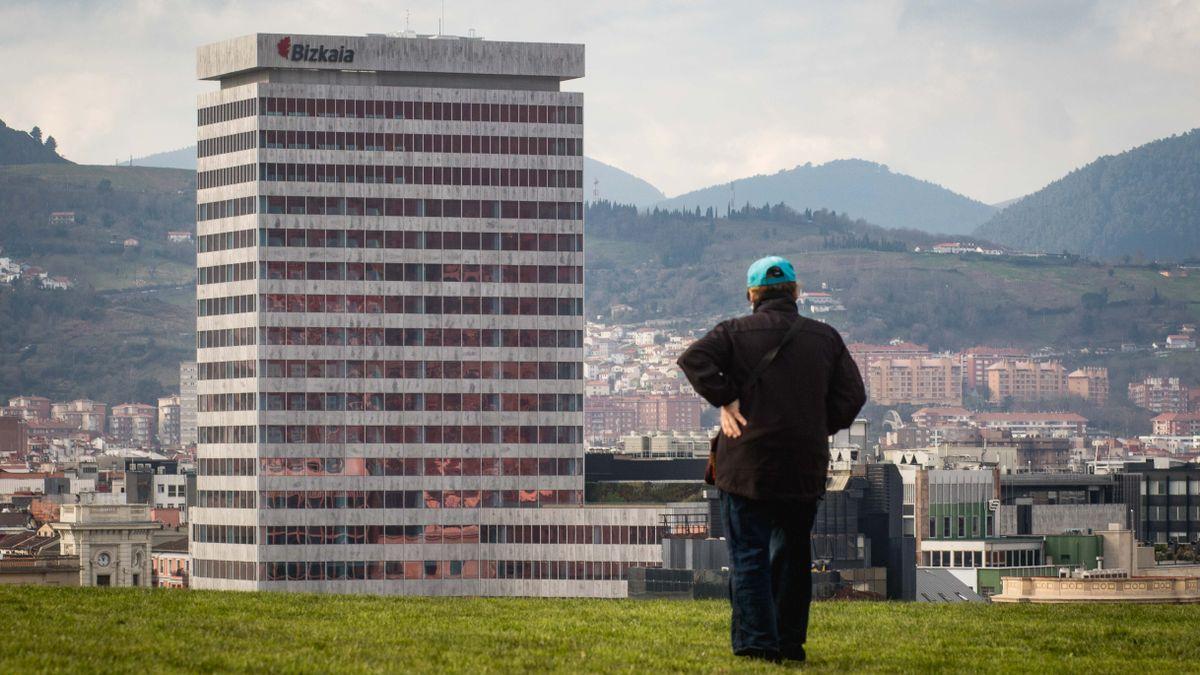 La Torre Bizkaia abrirá sus puertas al empredimiento este lunes.