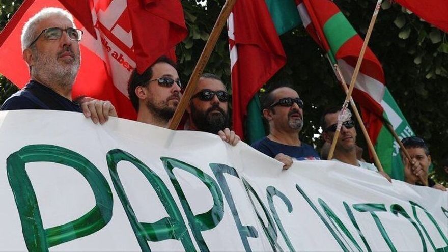 Protesta anterior de los sindicatos por el convenio del Papel en Gipuzkoa.