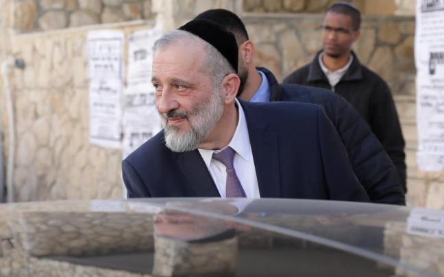 El rabino ultraortodoxo Aryeh Deri. El rabino ultraortodoxo Aryeh Deri.