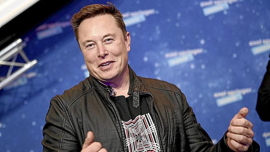 Elon Musk, uno de los hombres más ricos del mundo, contribuyó con una tasa impositiva de alrededor del 3%. | FOTO: E. P.