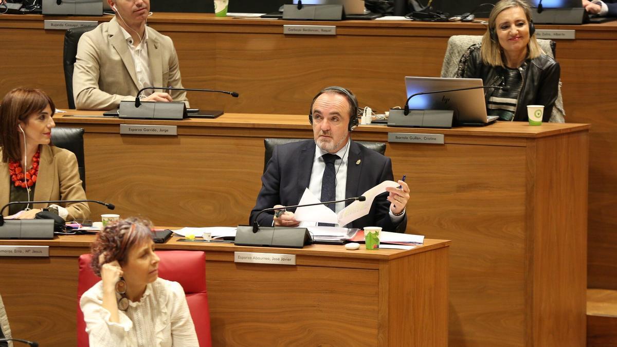 Javier Esparza, durante el Debate este jueves.