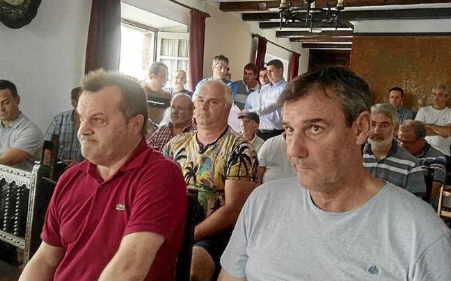 Cazadores en la primera subasta del pasado 3 de septiembre.