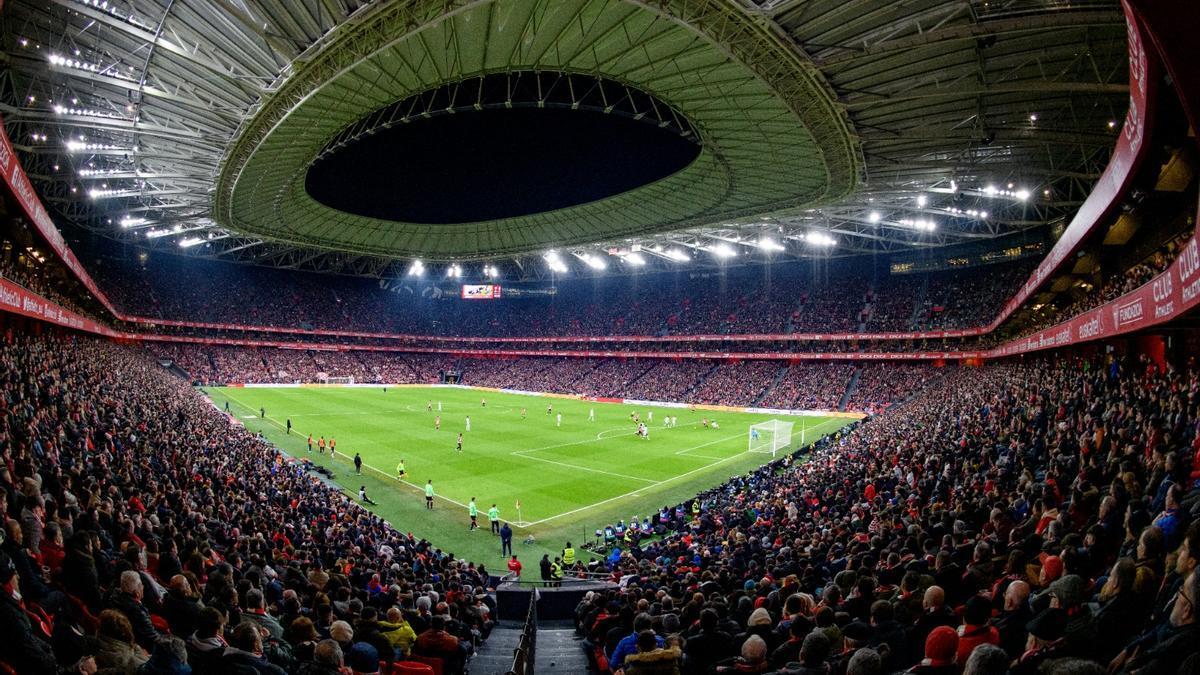 49.316 espectadores han presenciado el encuentro entre el Athletic y el Real Madrid.