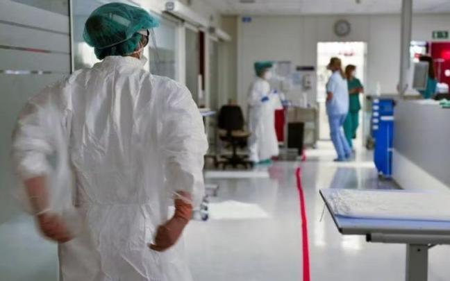 Osakidetza abonará esta semana más de 300 millones a 27.567 sanitarios por la carrera profesional Osakidetza abonará esta semana más de 300 millones a 27.567 sanitarios por la carrera profesional