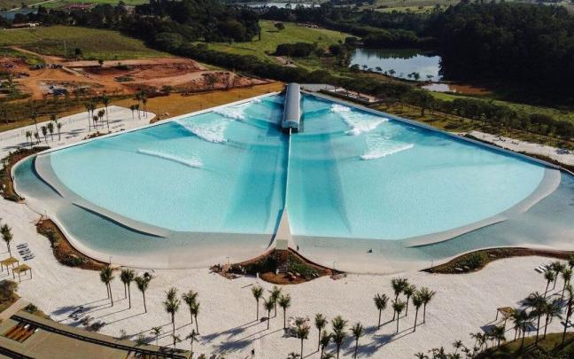 Complejo Praia de Grama diseñado por Wavegarden en Brasil- Complejo Praia de Grama diseñado por Wavegarden en Brasil-