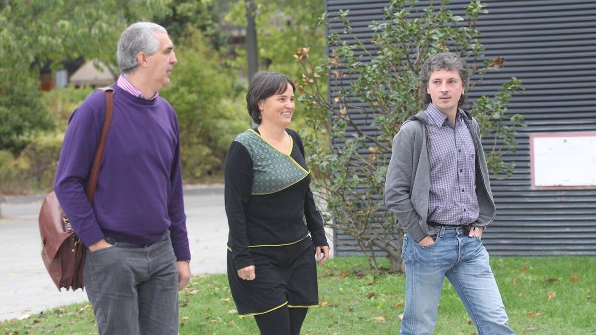 El abogado Josu Beaumont, Elizegi y Otondo, en 2016, cuando acudieron ante el juez.