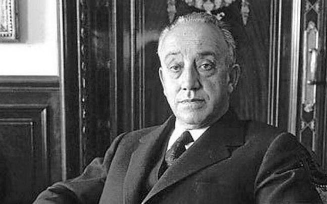 F&eacute;lix Huarte, constructor y presidente de la Diputaci&oacute;n Foral, en 1964.