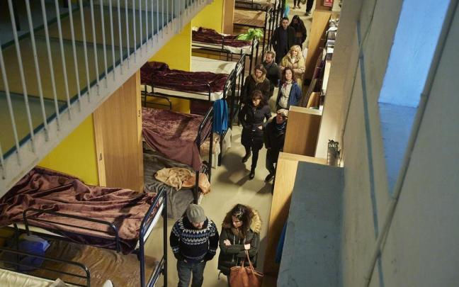 Visita municipal al albergue de Jes&uacute;s y Mar&iacute;a