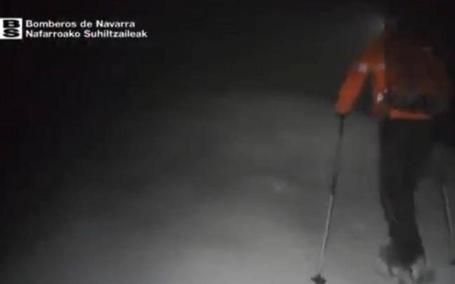 Intervención de los bomberos en el rescate de dos montañeros en el Orhi Intervención de los bomberos en el rescate de dos montañeros en el Orhi
