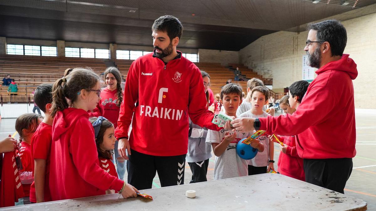 Pablo Larrumbide en las jornadas de tecnificación organizadas por Corazonistas