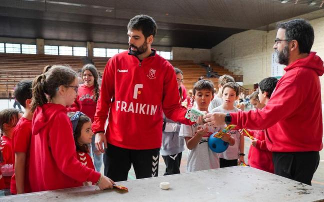 Pablo Larrumbide en las jornadas de tecnificaci&oacute;n organizadas por Corazonistas